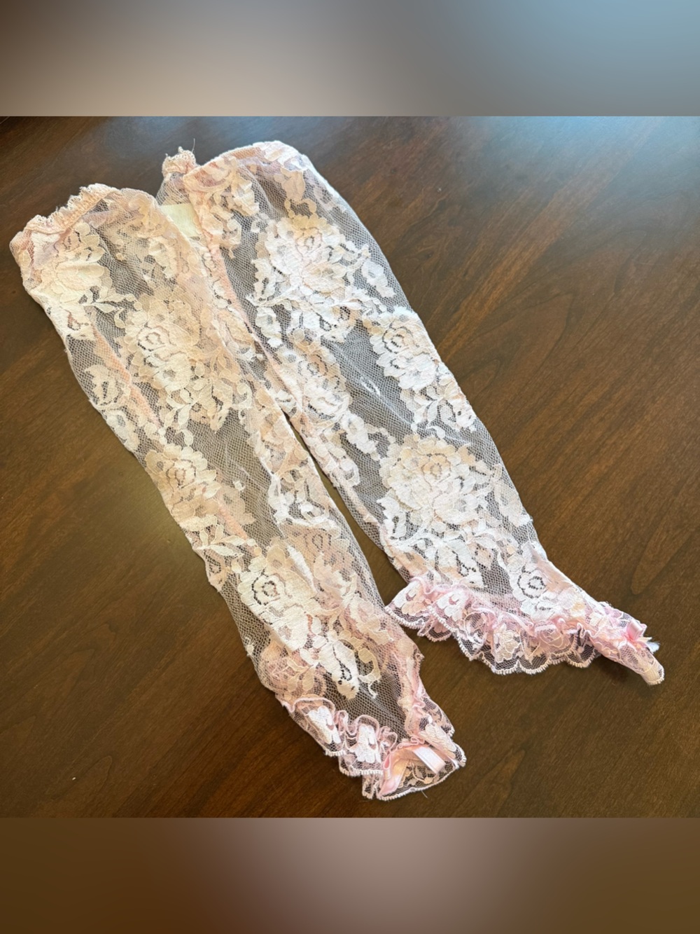 Vintage Victorian lace gloves sleeves